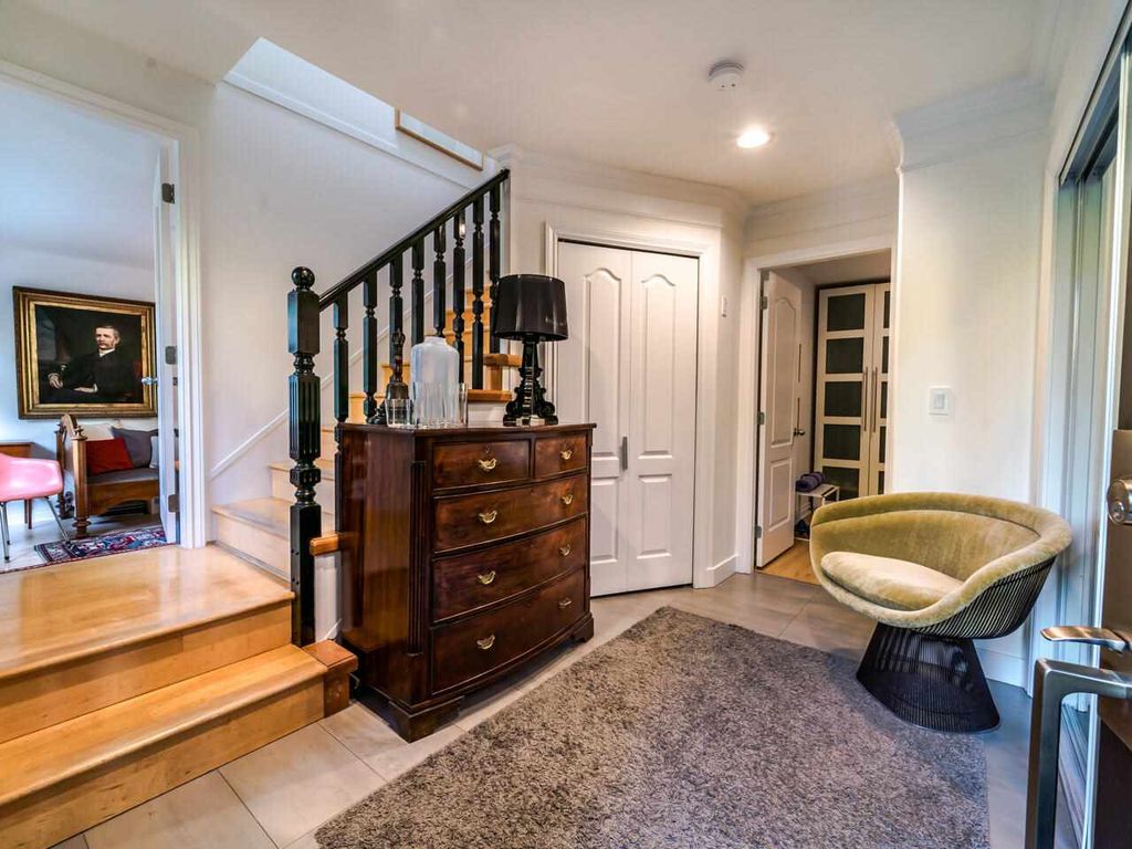 listing image 1109427489358013082