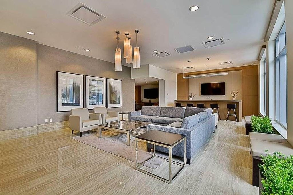 listing image 1101561412575021788