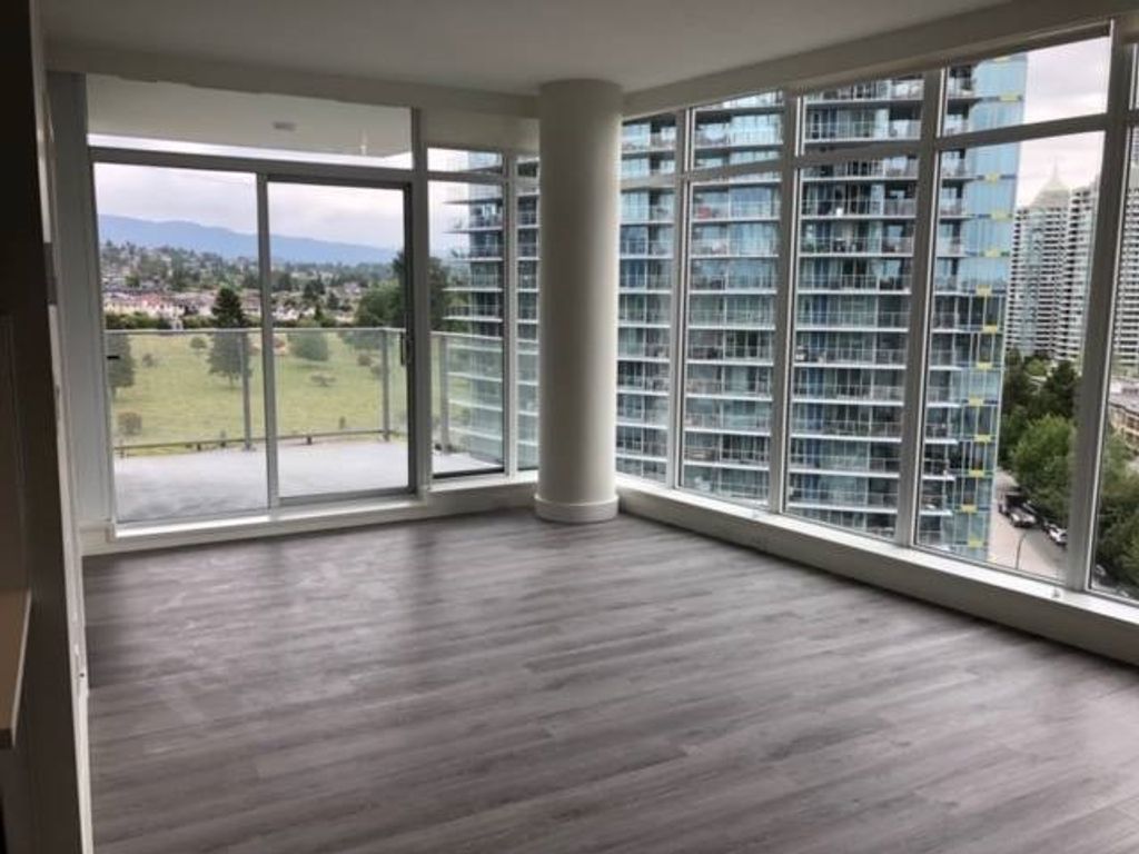 listing image 1102500972994090447