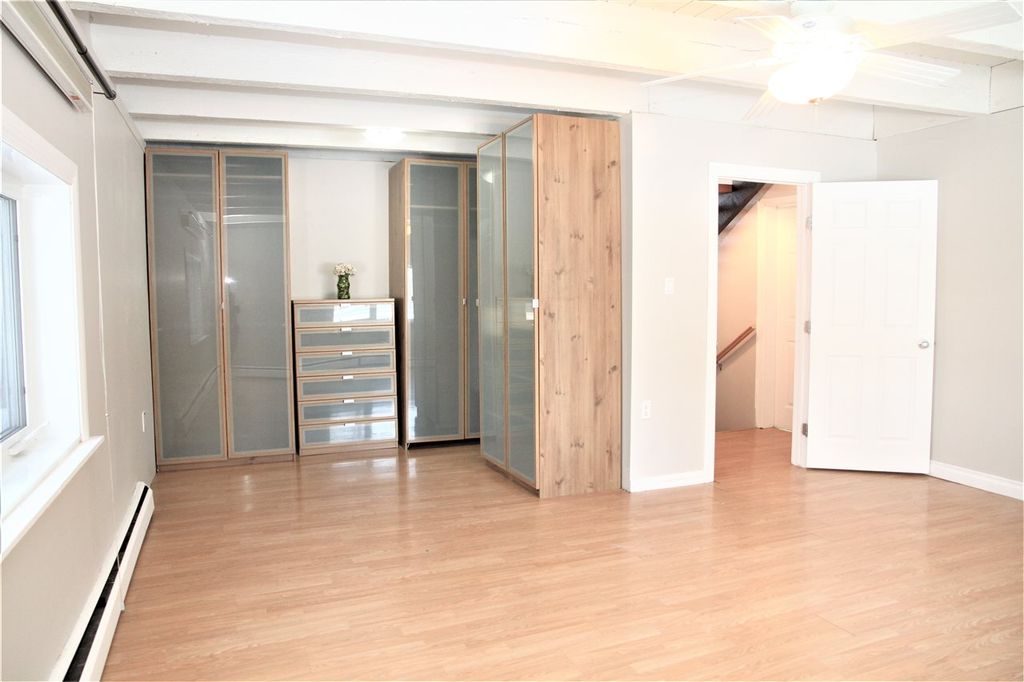 listing image 1107757391432587011