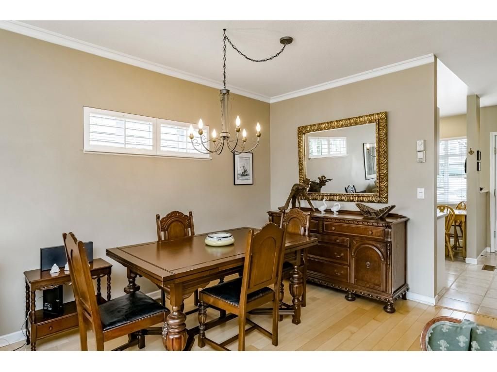 listing image 1103992066192265167