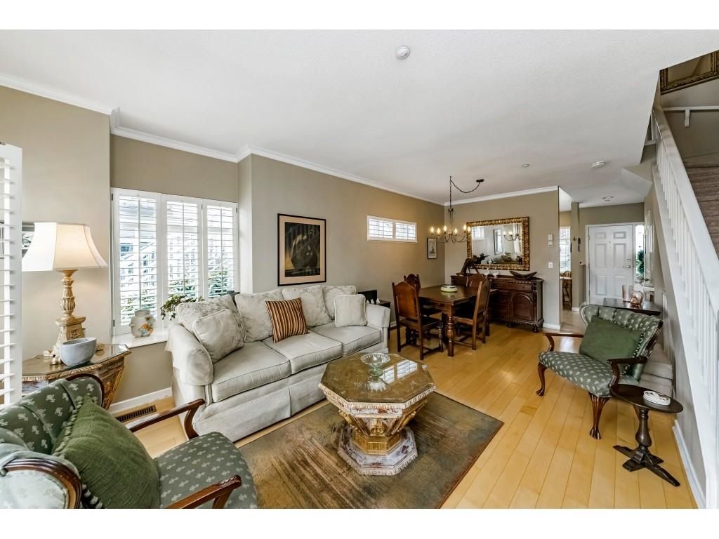 listing image 1103652473033823323