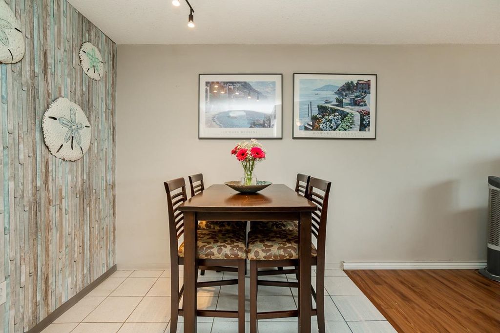 listing image 1101518069680414719