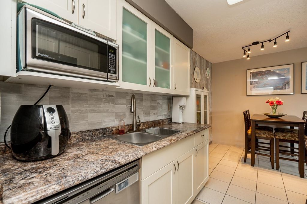 listing image 1107886700272297548