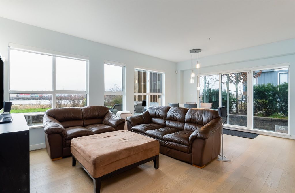 listing image 1103332328674523021