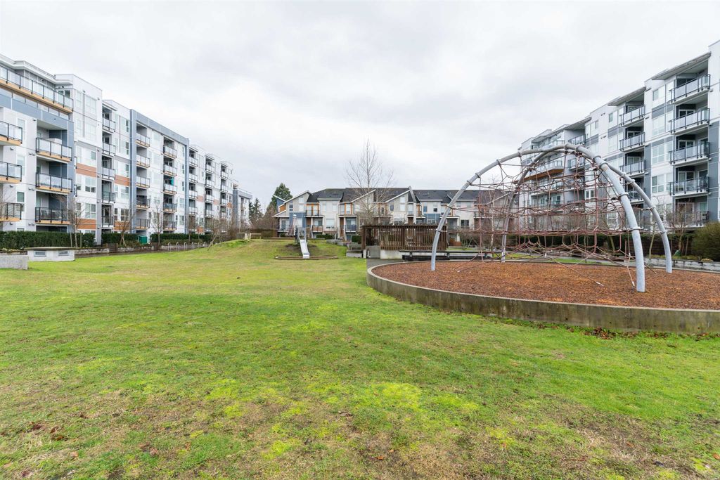 listing image 1109638980285764981