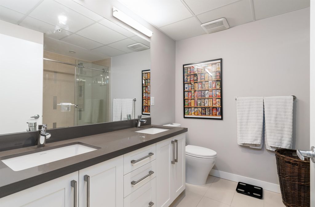 listing image 1100356933718482619
