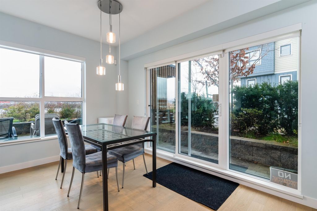 listing image 1107281425284539473