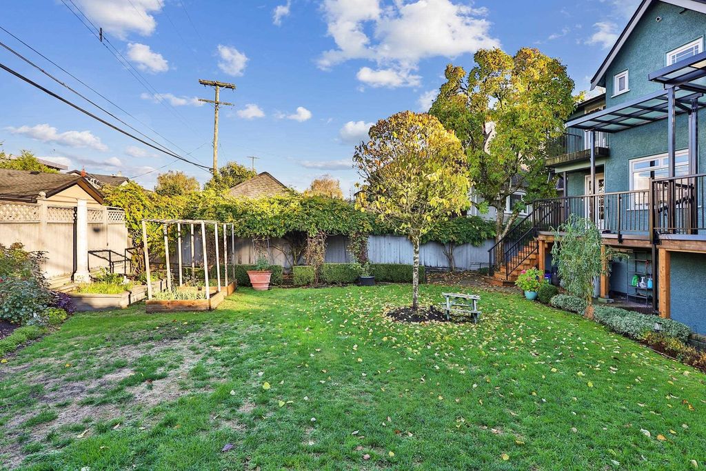 listing image 1105365595156841876