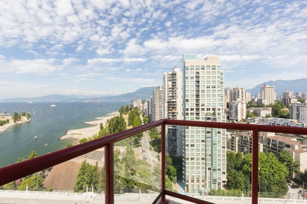 listing image 1106022761037404922