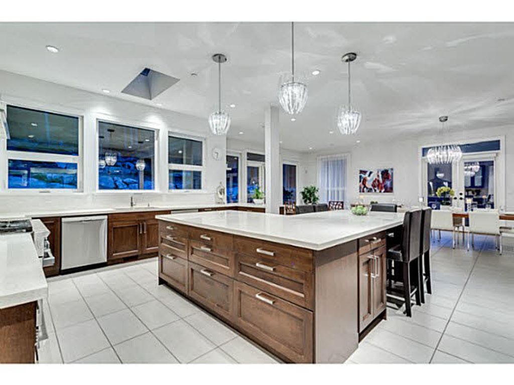 listing image 1106688610046091015