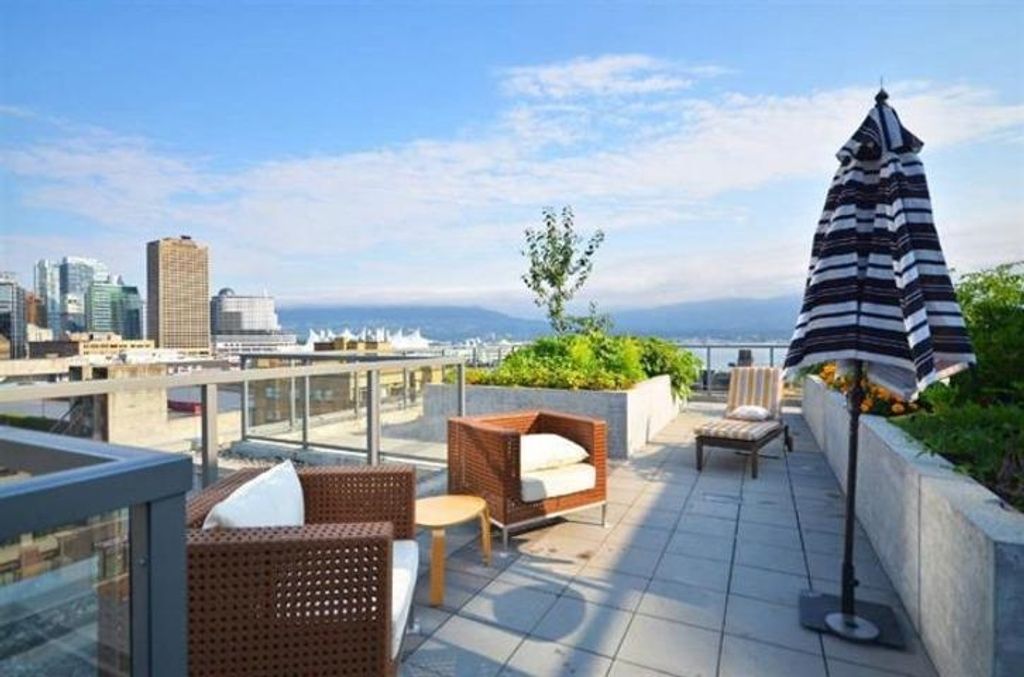 listing image 1101636778756254552