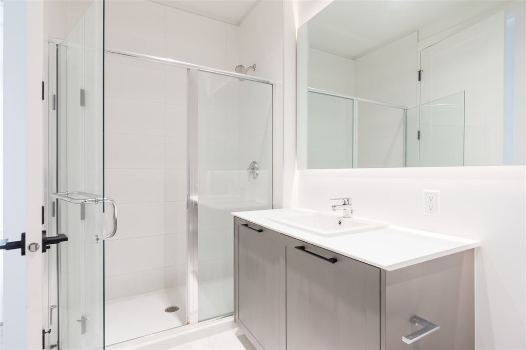 listing image 1107494024867545763