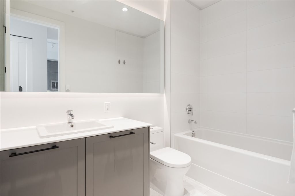 listing image 1100874658534252594