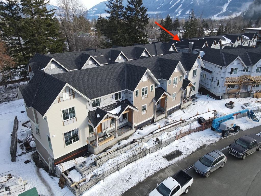 listing image 1105494464885061923