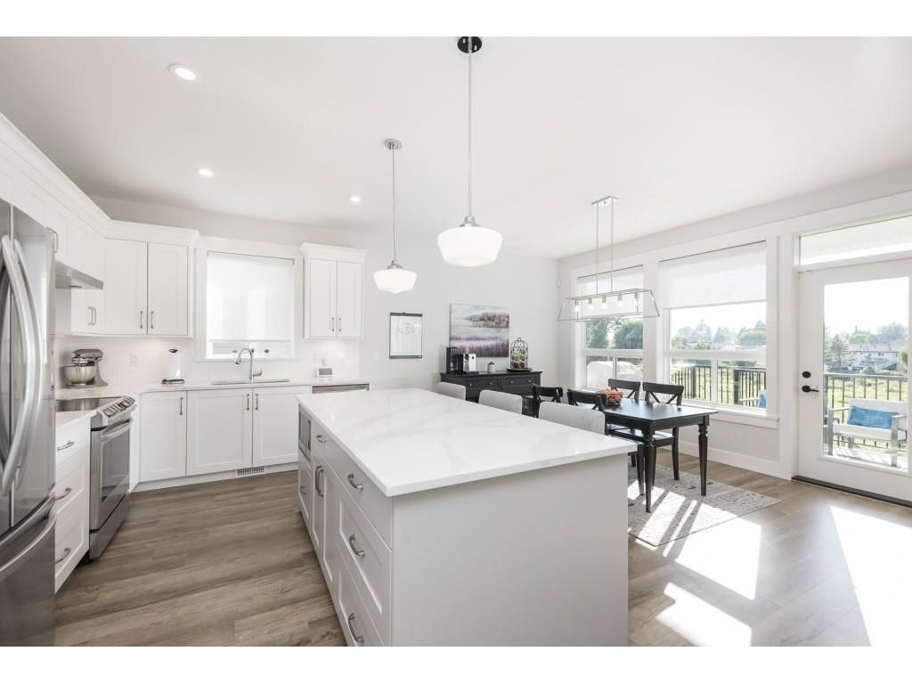 listing image 1108522371794137223