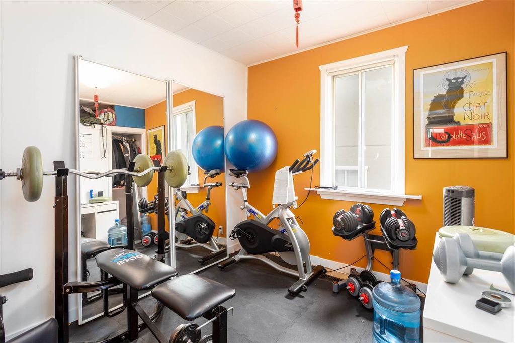 listing image 1109308637005870699