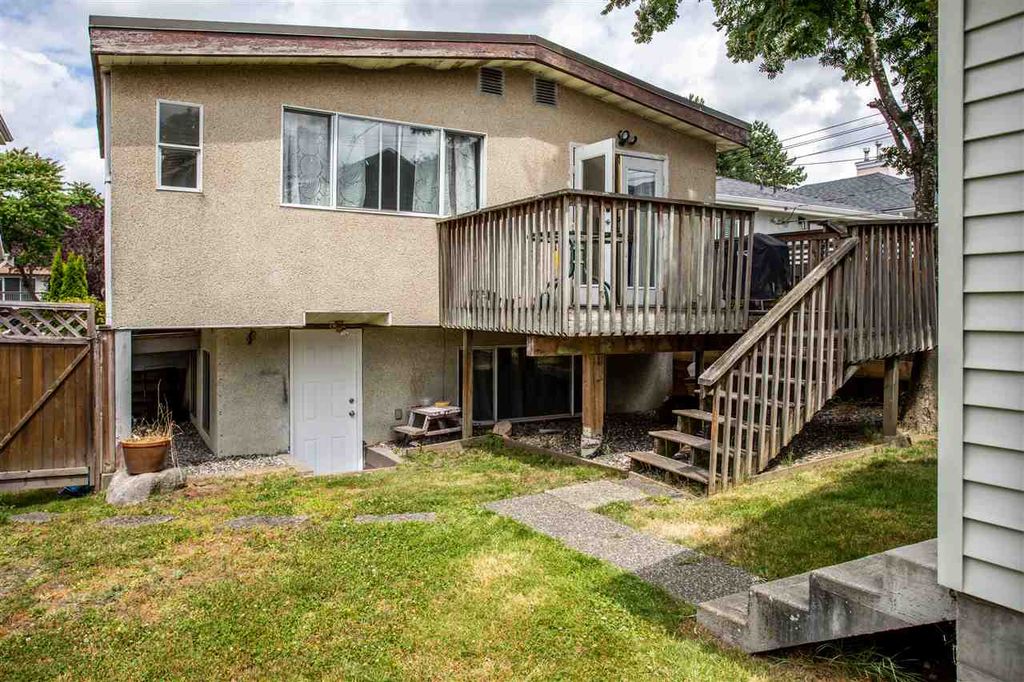 listing image 1102818310377192069