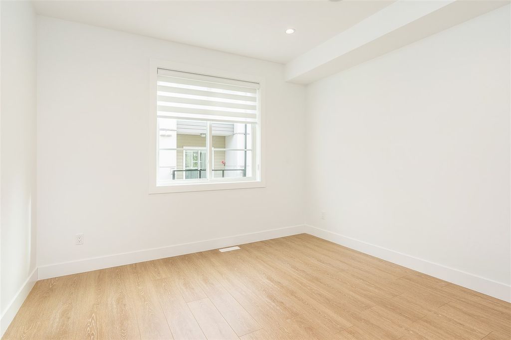 listing image 1108350310952782037