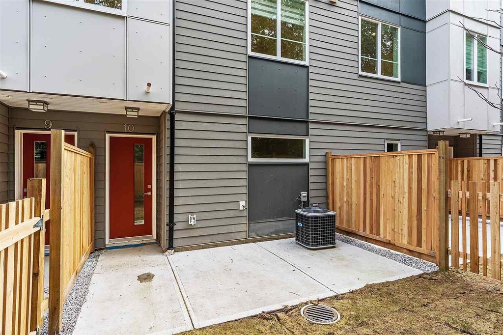 listing image 1105100692409483526