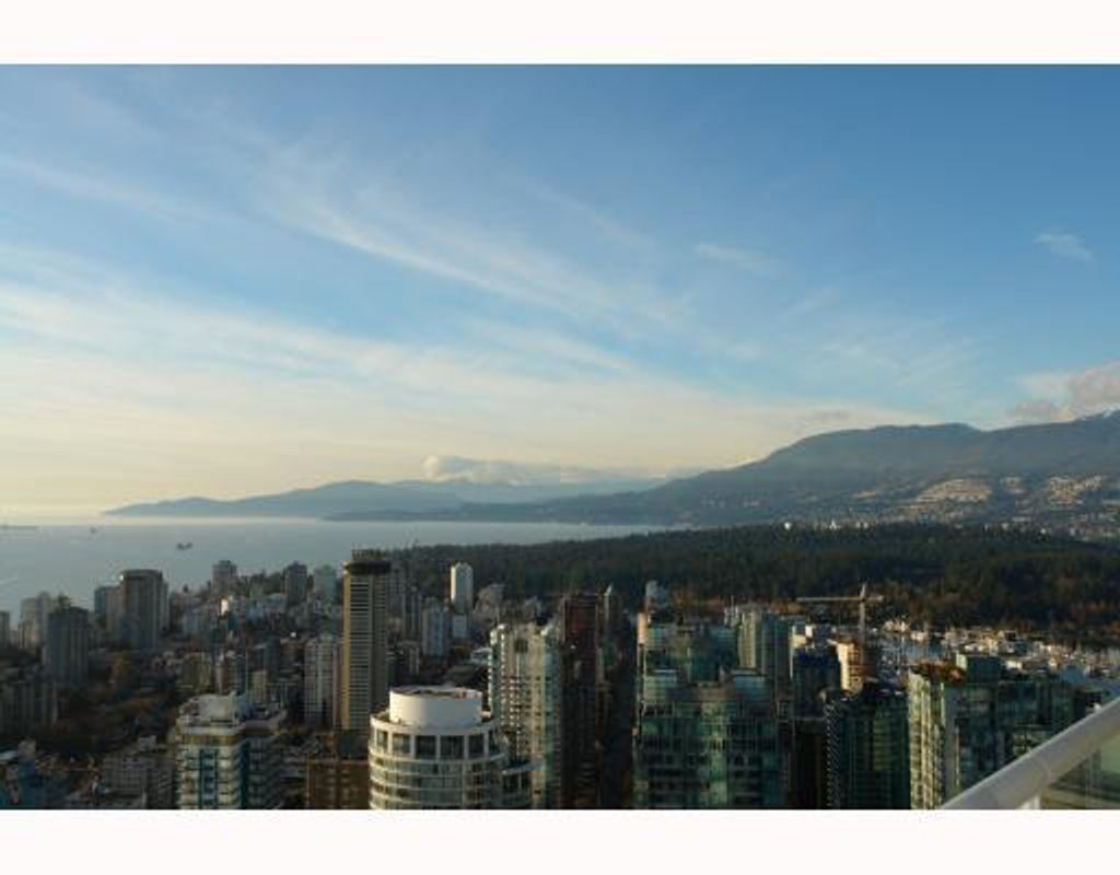 listing image 1109936833163038397