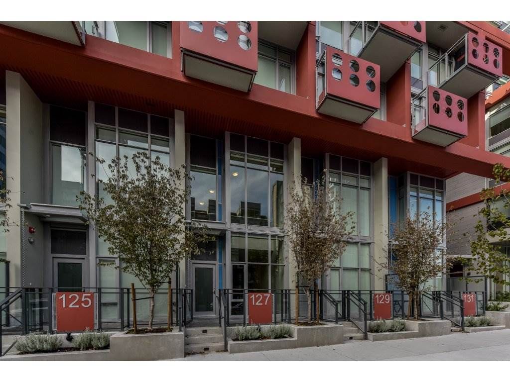 listing image 1101324908726692665