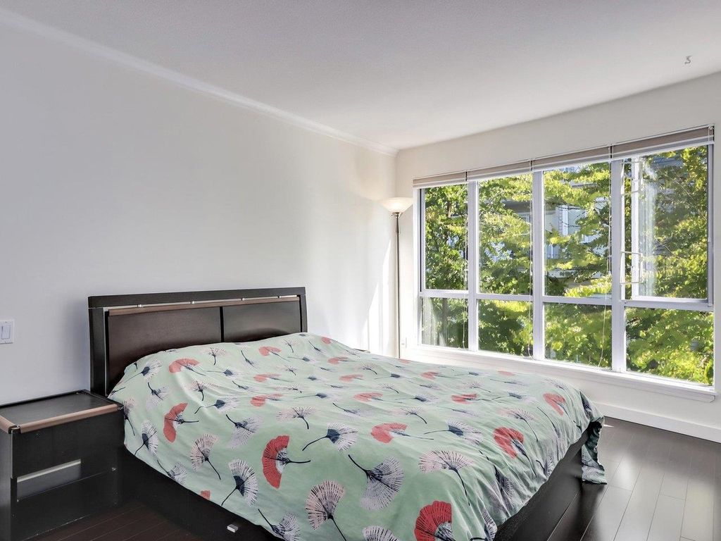 listing image 1107072466389503648