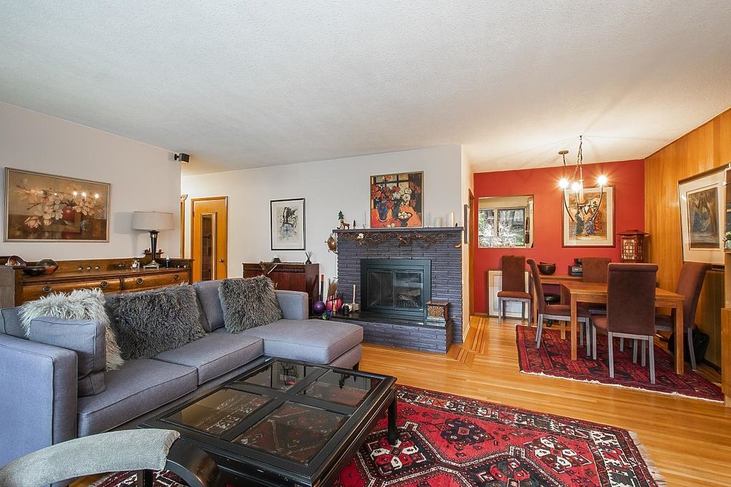 listing image 1106564493842900052