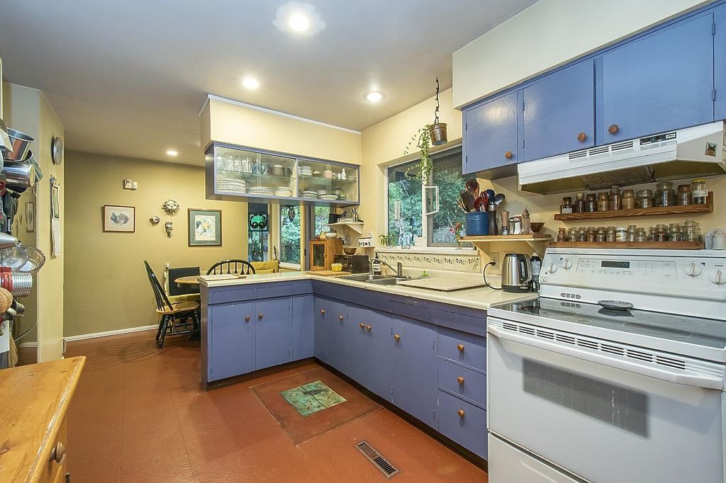 listing image 1107189917391543498