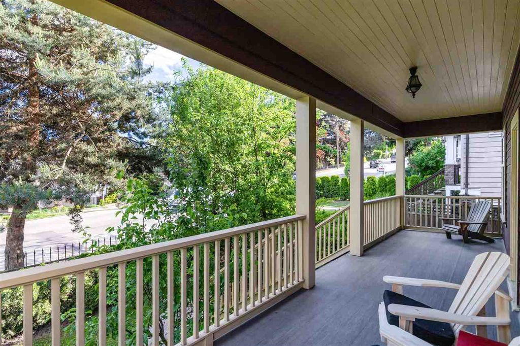 listing image 1109410878328776762