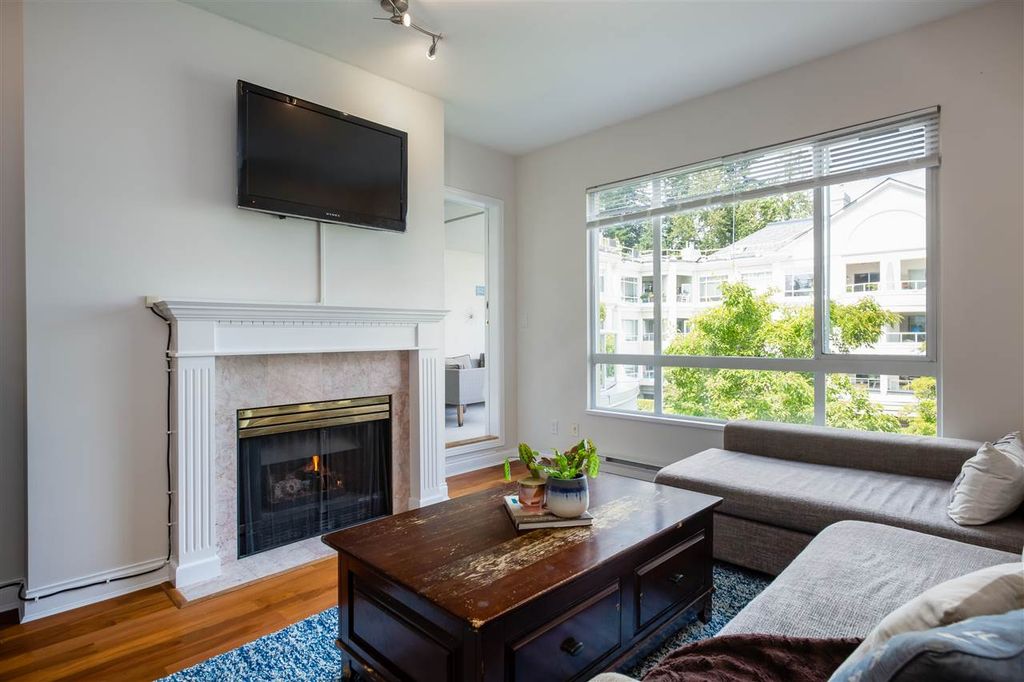listing image 1107843871815819558