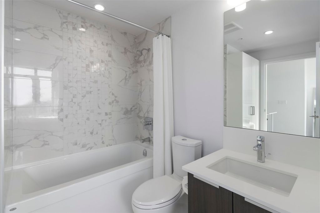 listing image 1108358838608539366