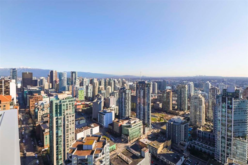 listing image 1102770912135370730