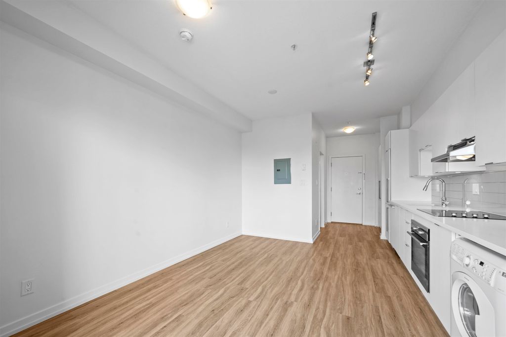 listing image 1100791402542140846