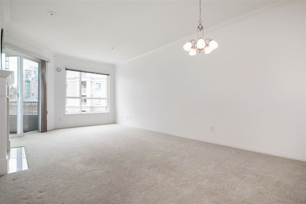 listing image 1100993106062843181