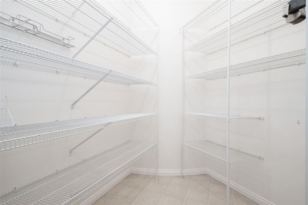 listing image 1100892670826690700