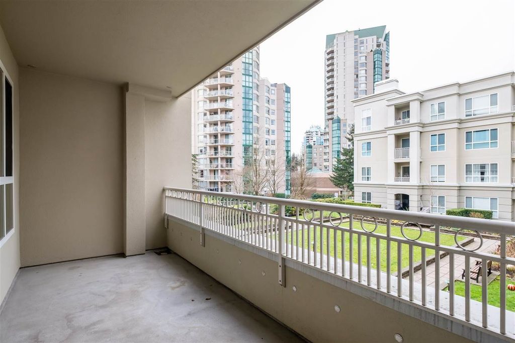 listing image 1106983499449821074