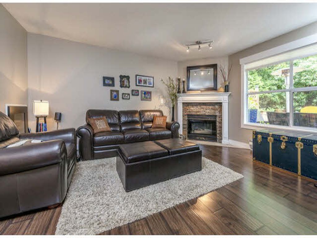 listing image 1109112500997788756