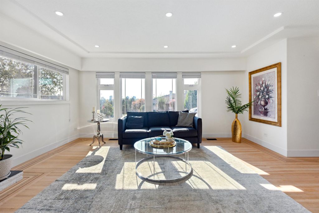listing image 1107805576170198153