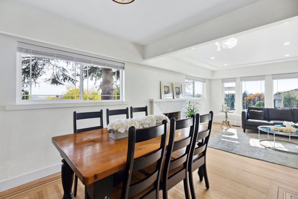 listing image 1105559407111637103