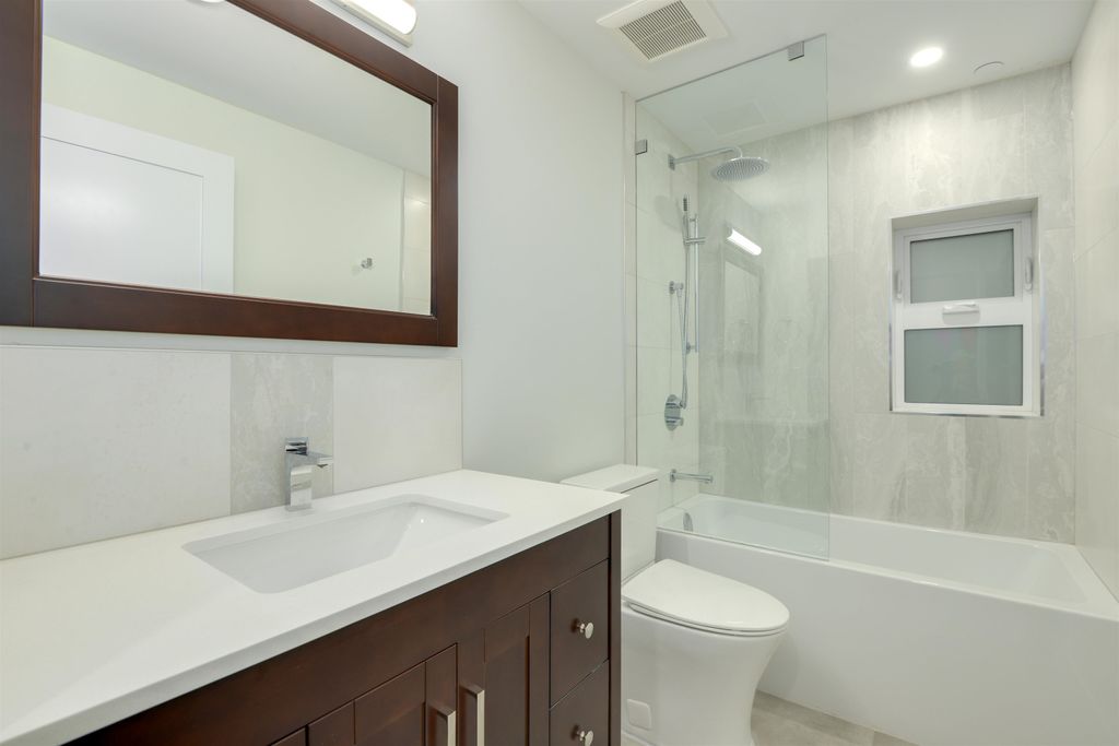 listing image 1102791100372399462