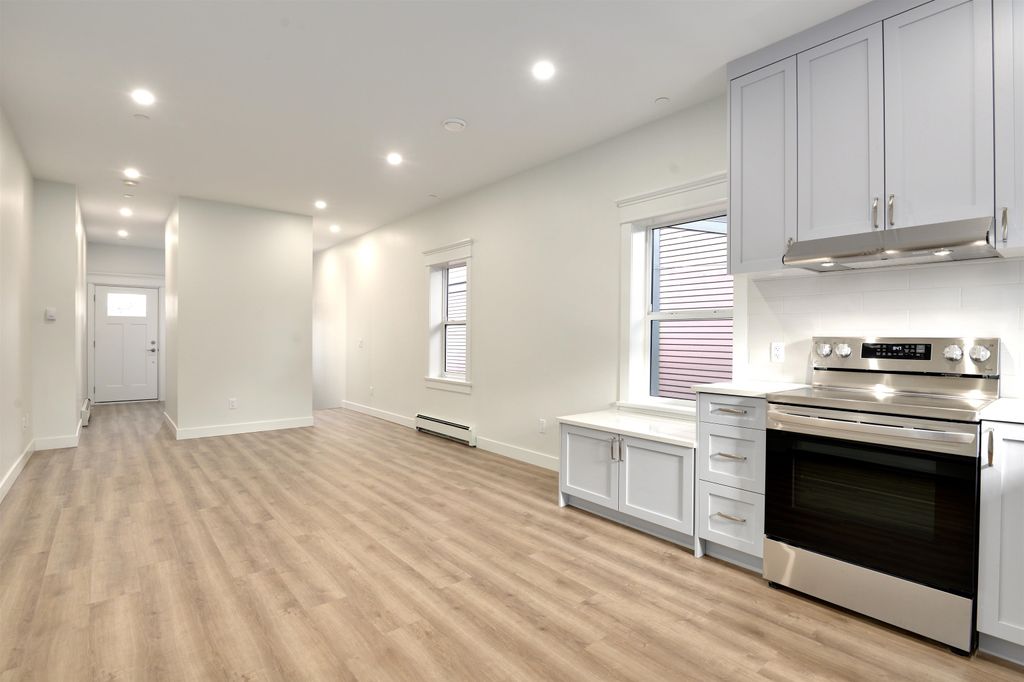 listing image 1105425583589195274