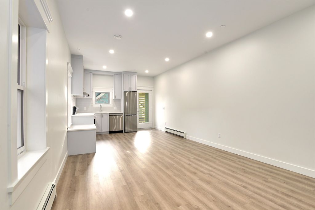 listing image 1105500434796787471