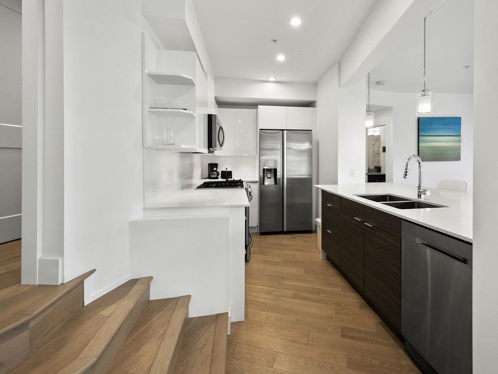 listing image 1105485805822034028