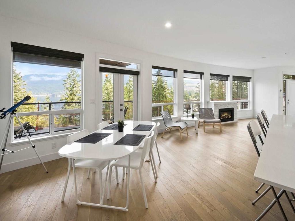 listing image 1107453220764988432