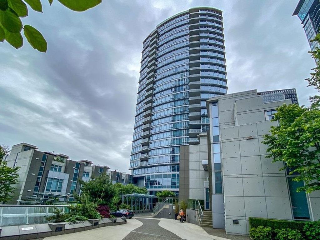 listing image 1100458150182407086