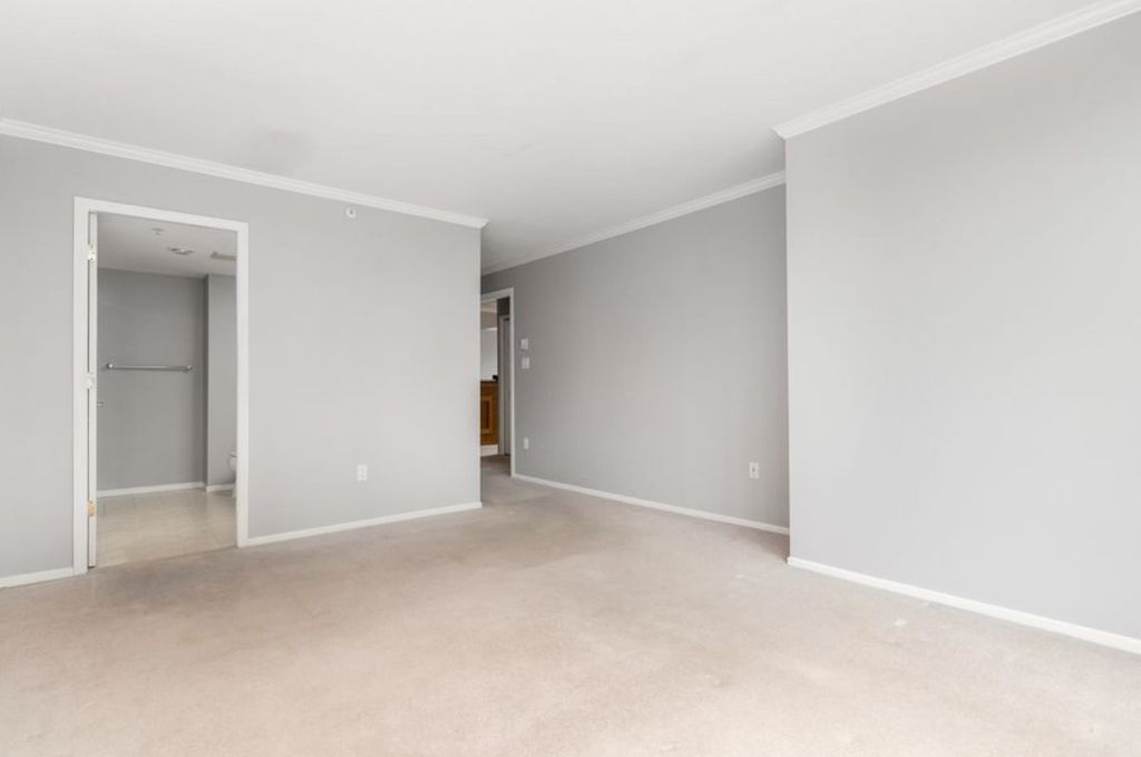 listing image 1100469112542444458