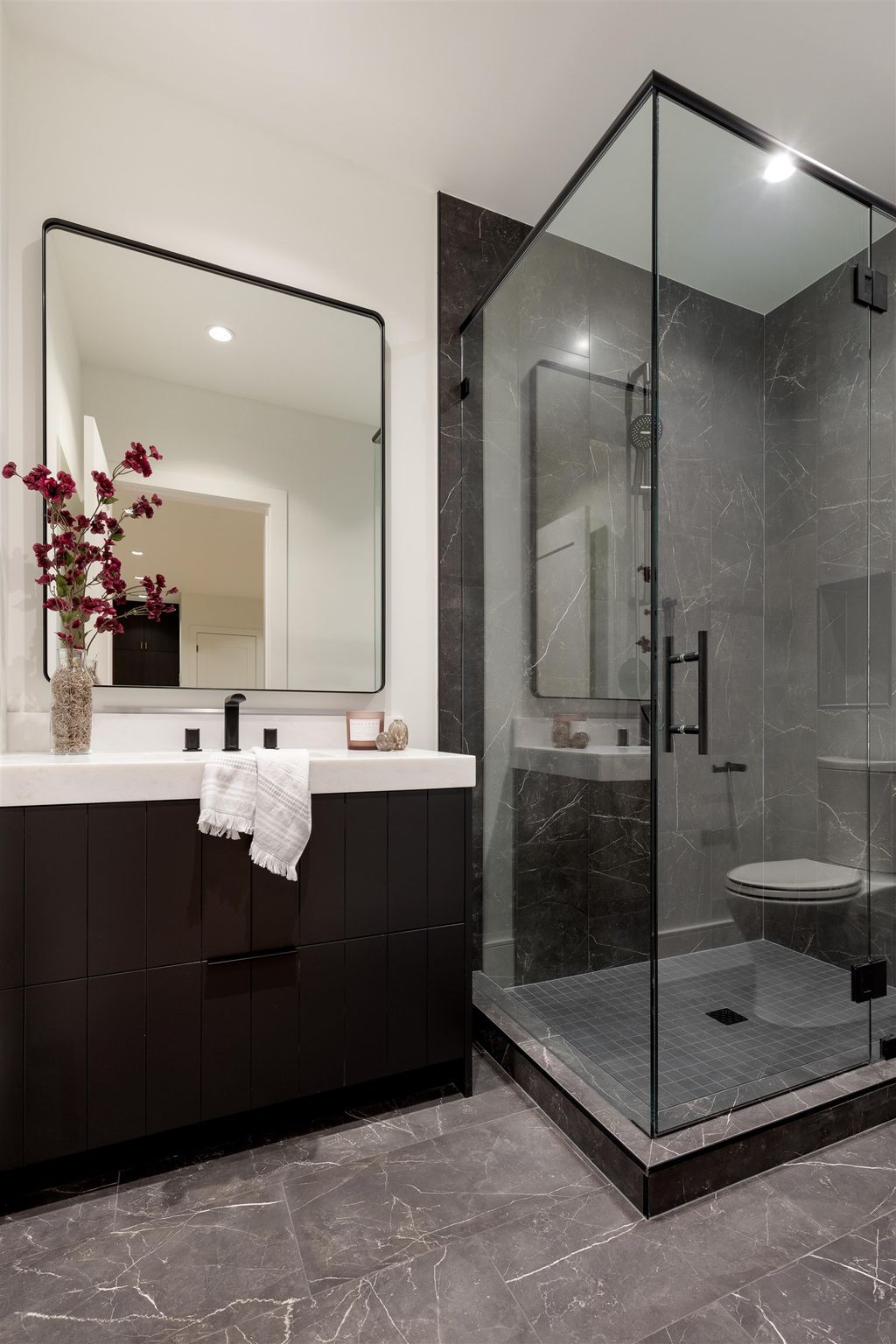 listing image 1108145673122645559