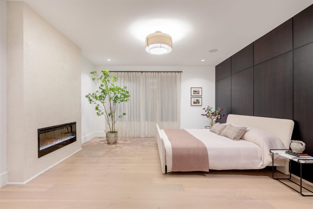 listing image 1104754005895528110