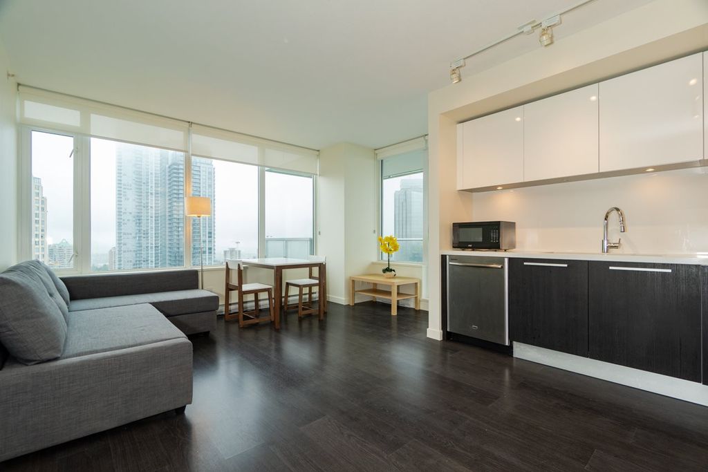 listing image 1108491679716321286